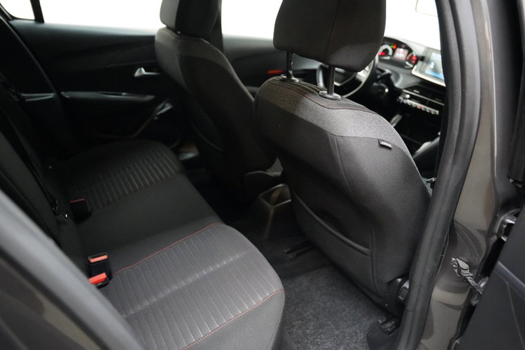 Vehicle Image 31