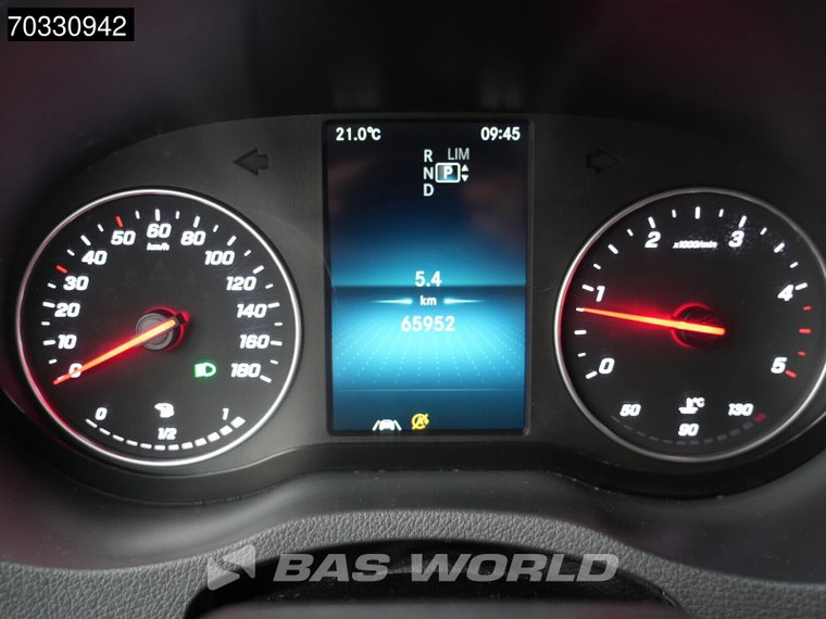 Vehicle Image 36