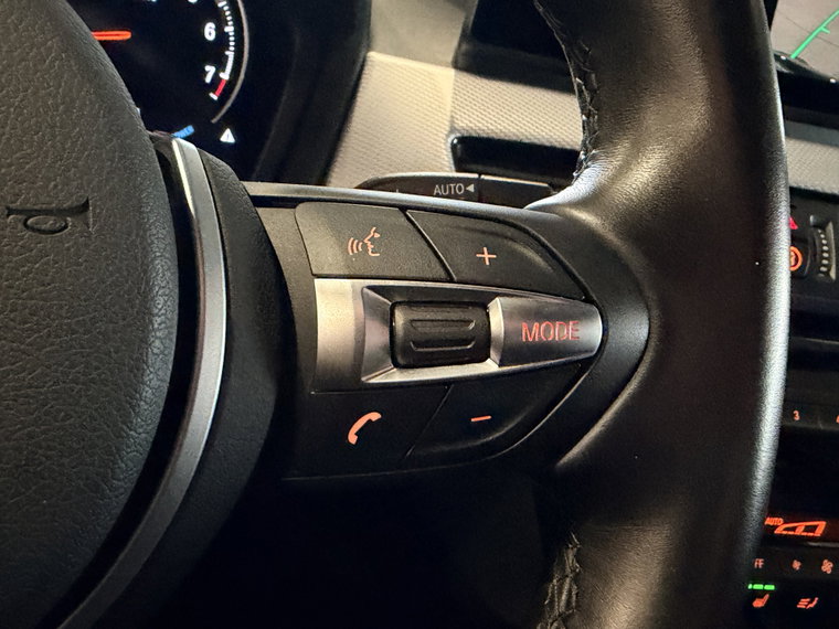 Vehicle Image 34