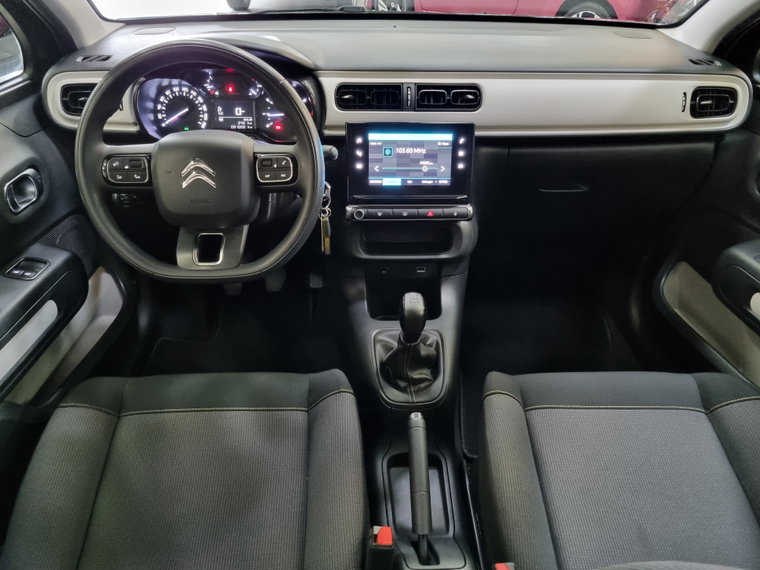 Vehicle Image 18