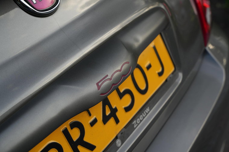 Vehicle Image 12