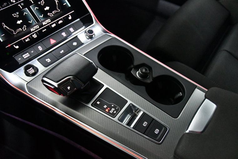 Vehicle Image 23