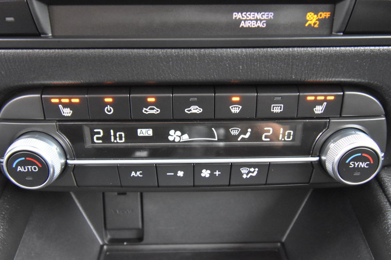 Vehicle Image 27