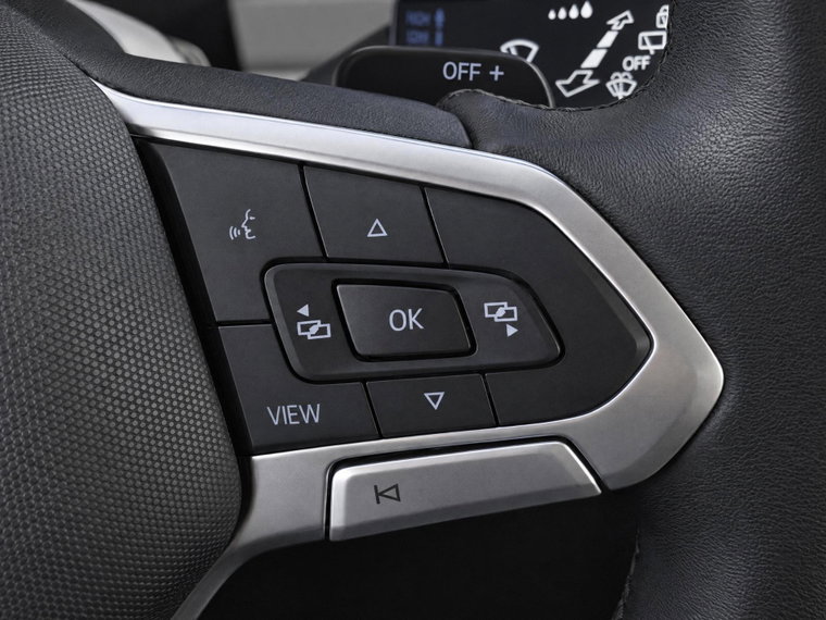 Vehicle Image 24