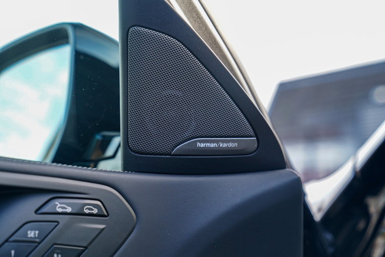 Vehicle Image 35