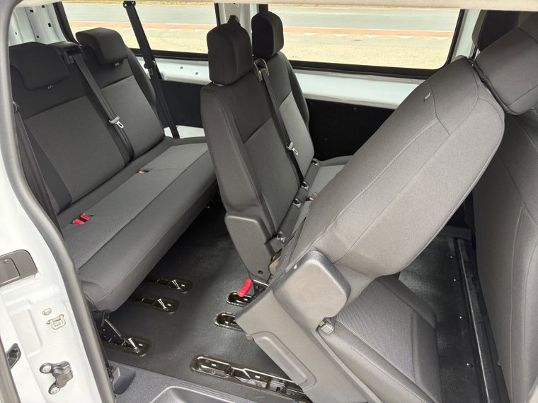 Vehicle Image 48