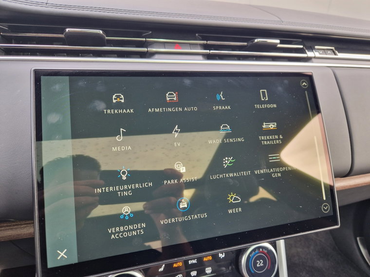 Vehicle Image 27