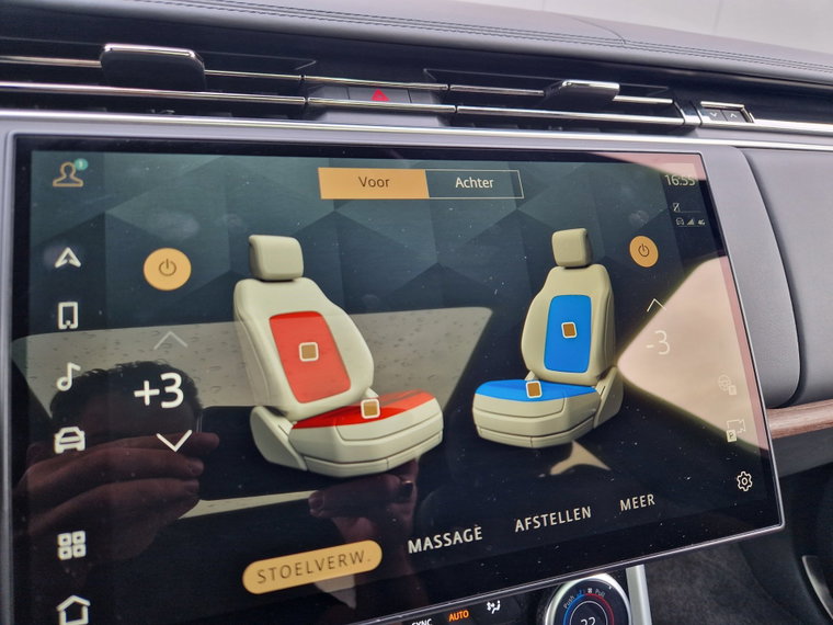 Vehicle Image 33
