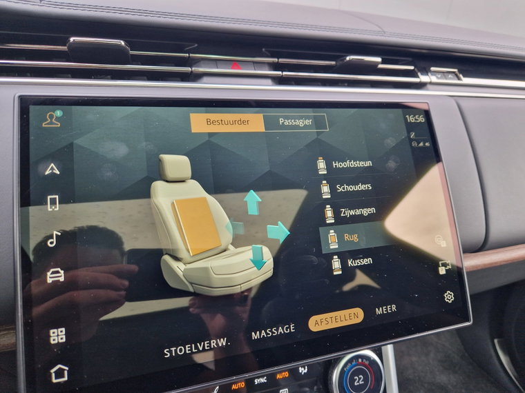 Vehicle Image 35