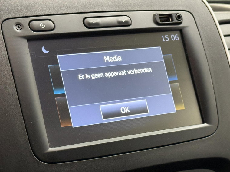 Vehicle Image 27