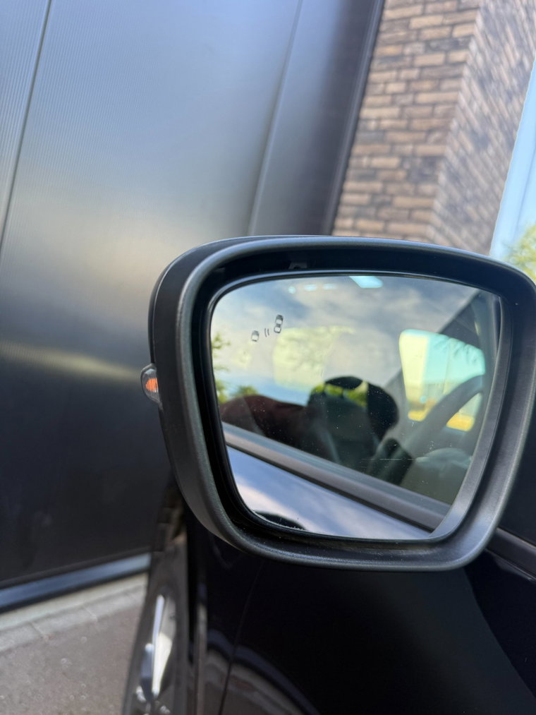 Vehicle Image 39