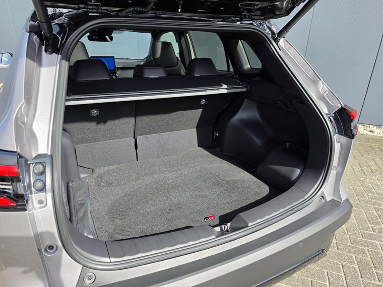 Vehicle Image 21