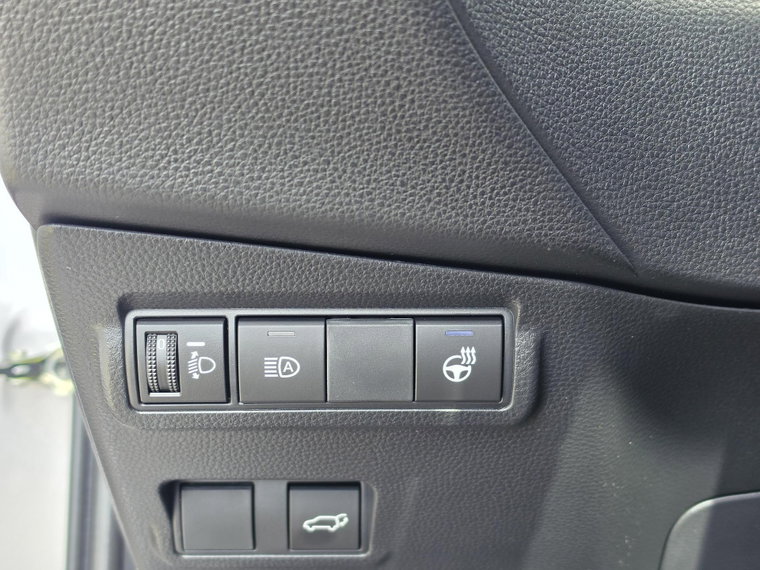 Vehicle Image 45