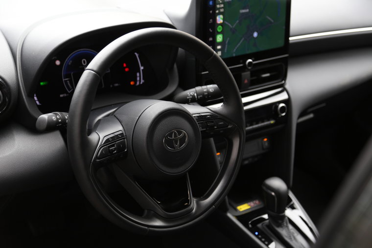 Vehicle Image 10