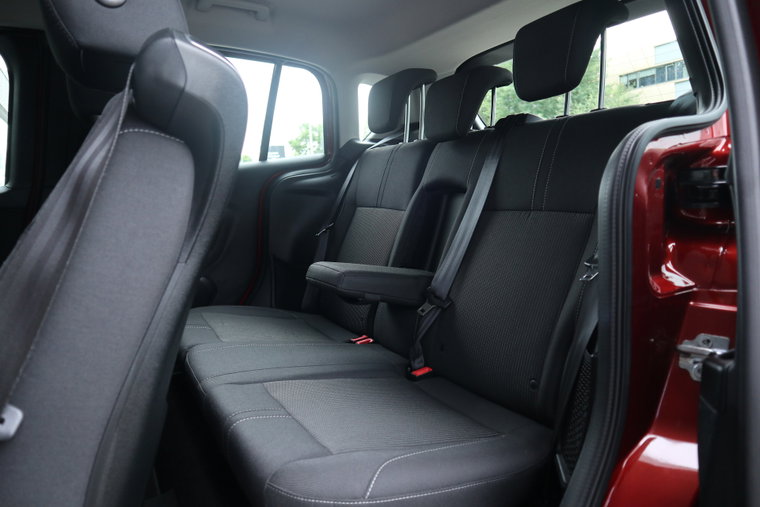 Vehicle Image 20