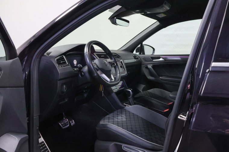 Vehicle Image 37