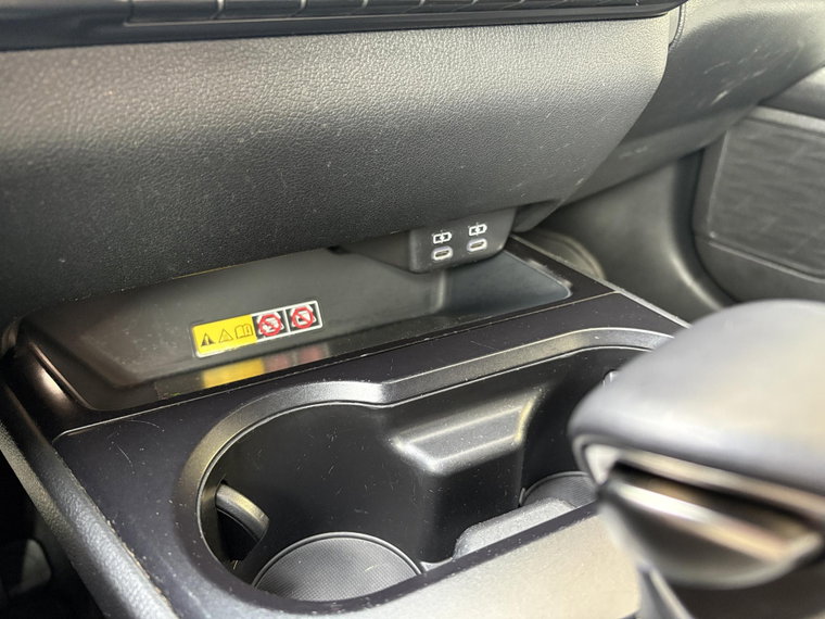Vehicle Image 36