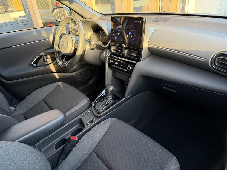 Vehicle Image 20