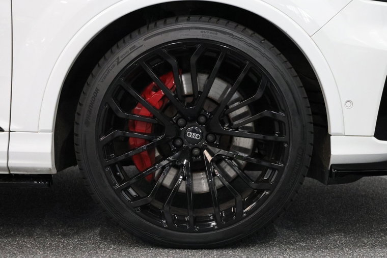 Vehicle Image 30