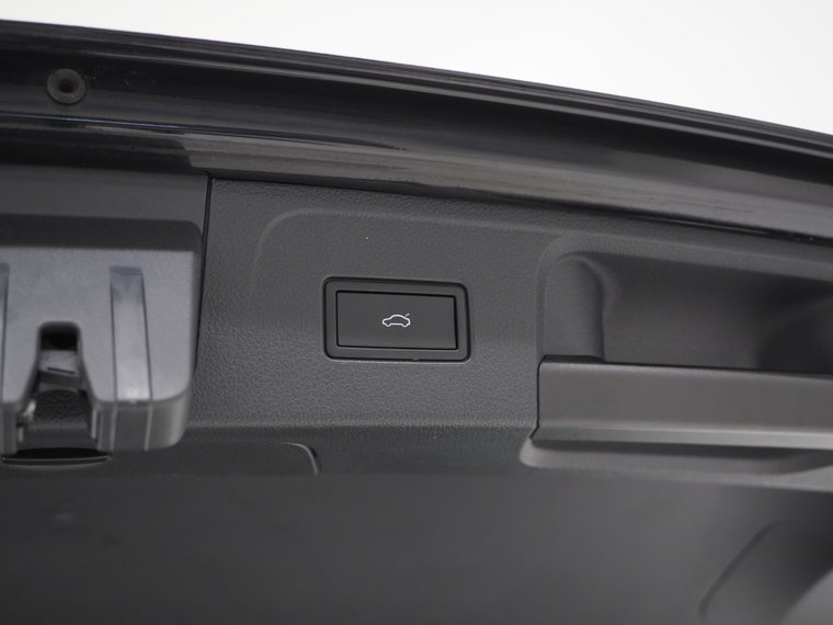 Vehicle Image 41