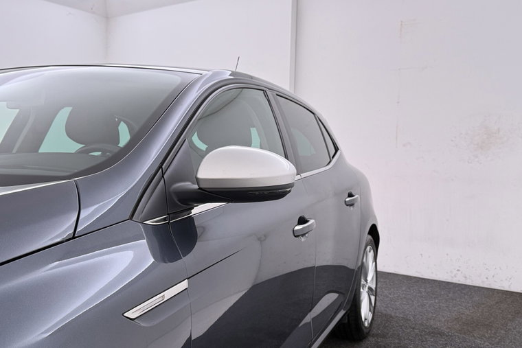 Vehicle Image 37
