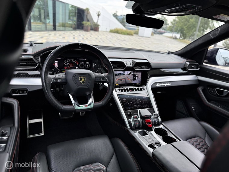 Vehicle Image 28