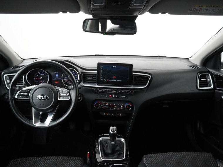 Vehicle Image 35