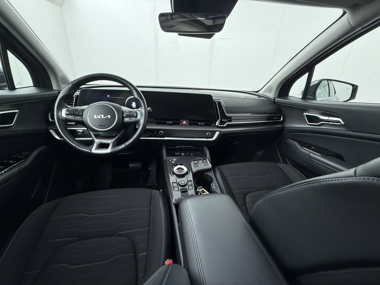 Vehicle Image 36
