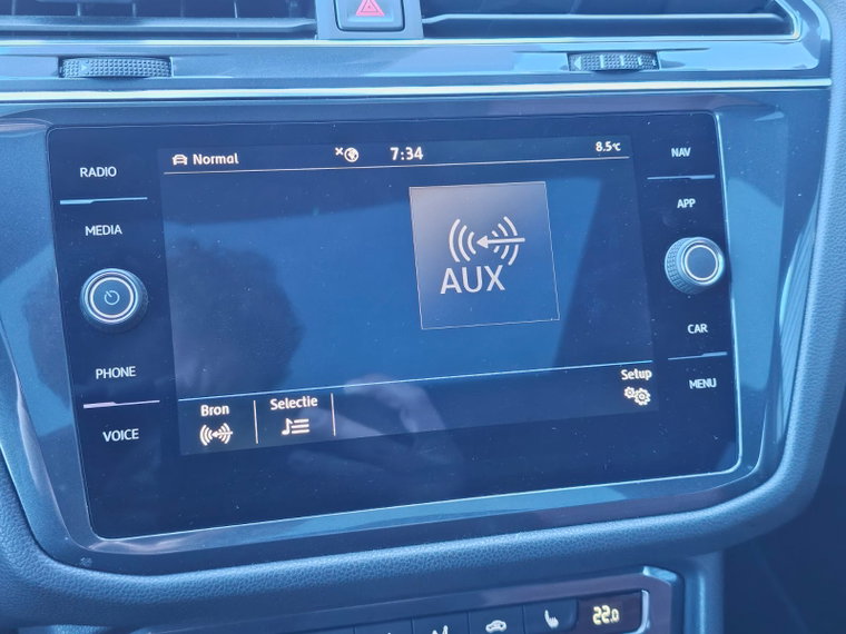 Vehicle Image 16