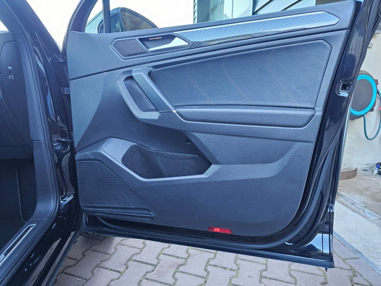 Vehicle Image 38