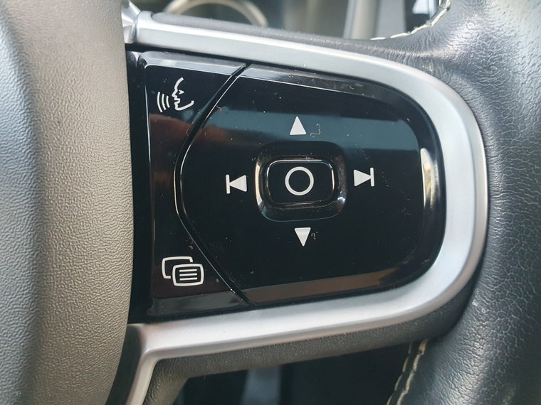 Vehicle Image 45