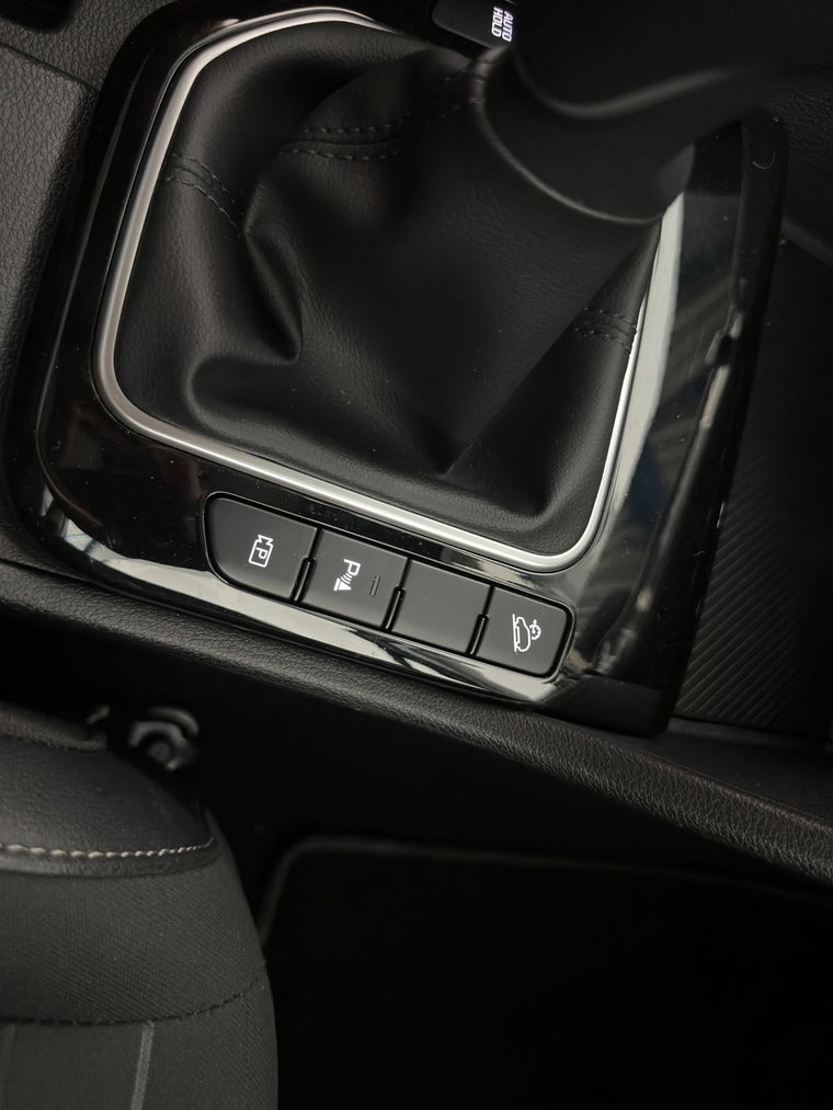 Vehicle Image 45