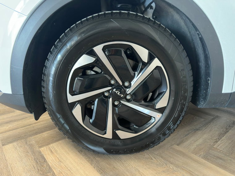 Vehicle Image 50