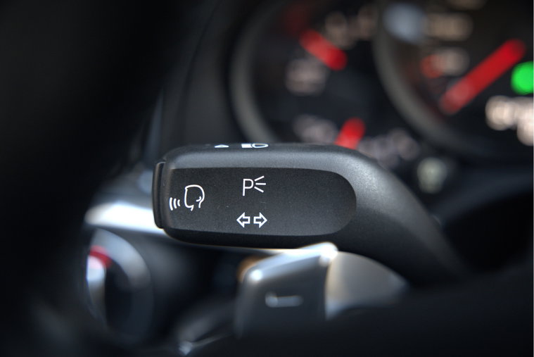 Vehicle Image 38