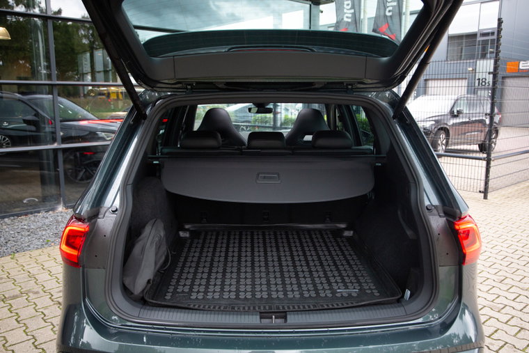Vehicle Image 30