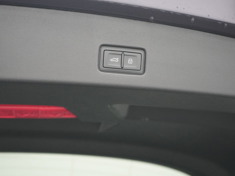Vehicle Image 41
