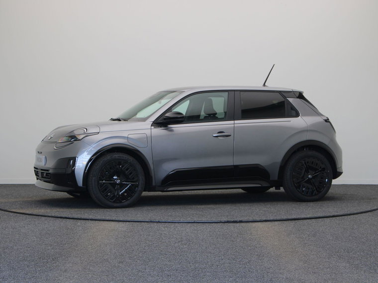 Vehicle Image 19