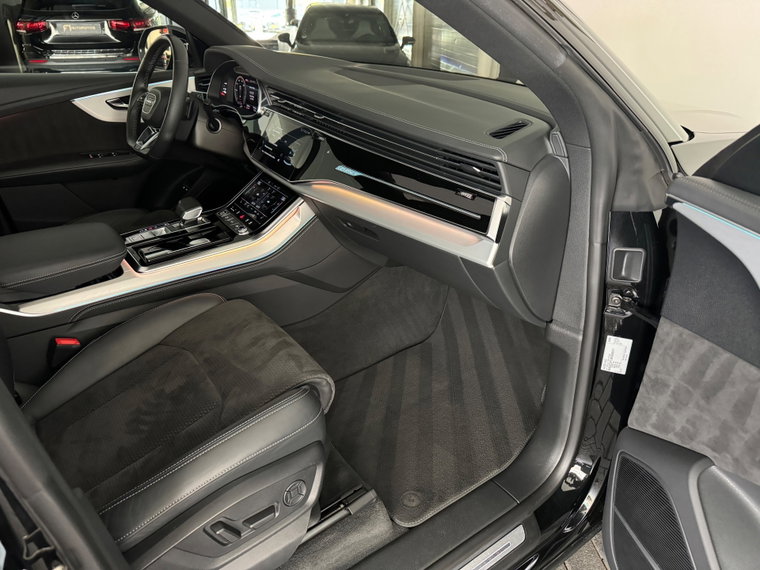 Vehicle Image 39