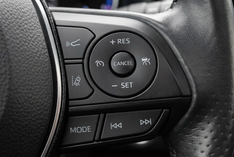 Vehicle Image 23