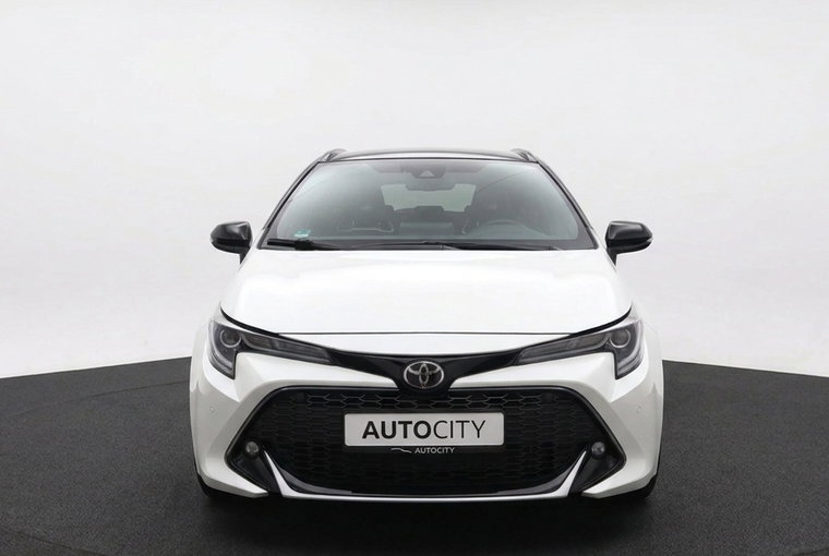 Vehicle Image 8