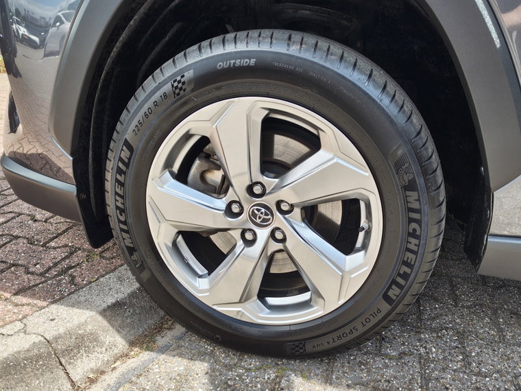 Vehicle Image 39