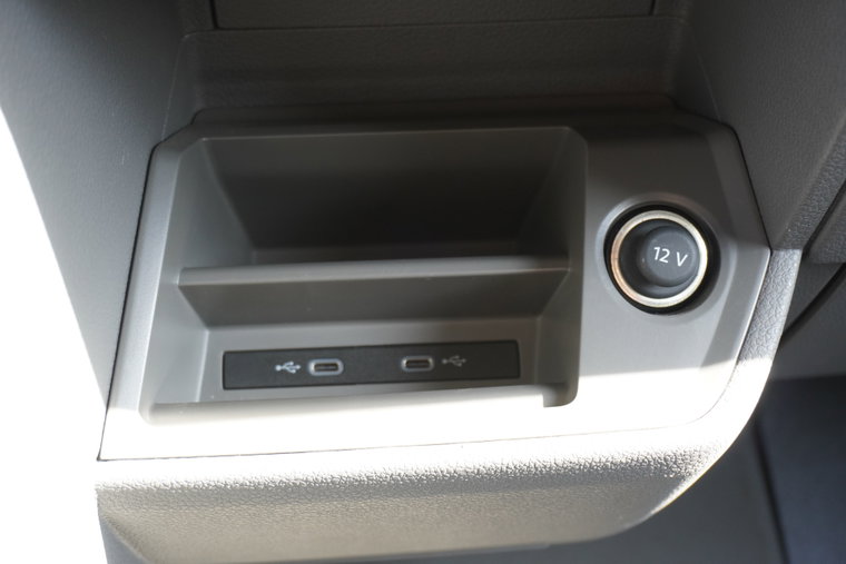Vehicle Image 33