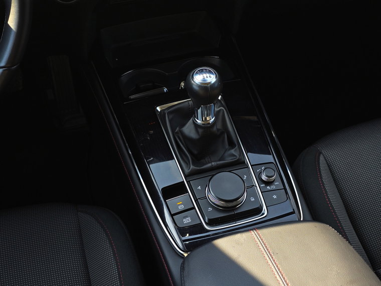 Vehicle Image 33