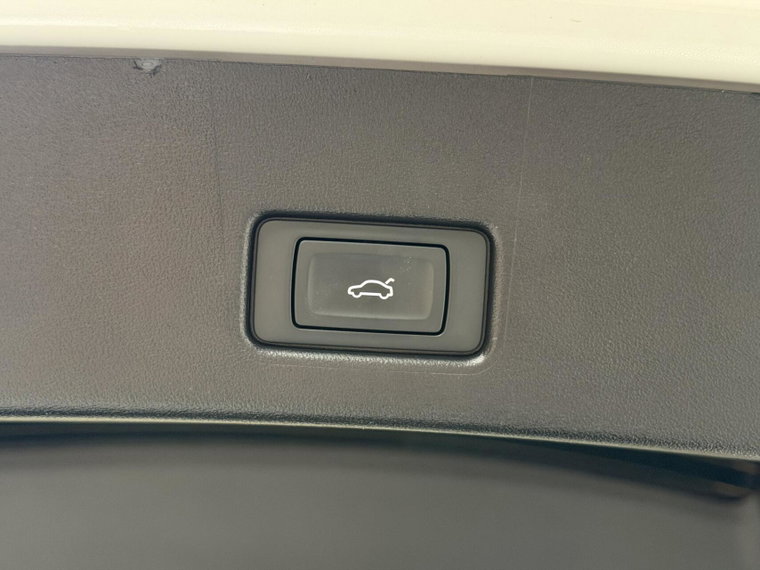 Vehicle Image 50
