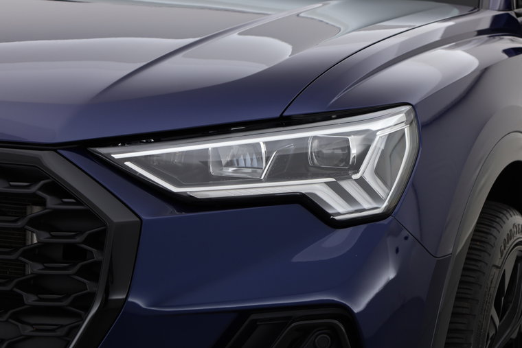 Vehicle Image 30