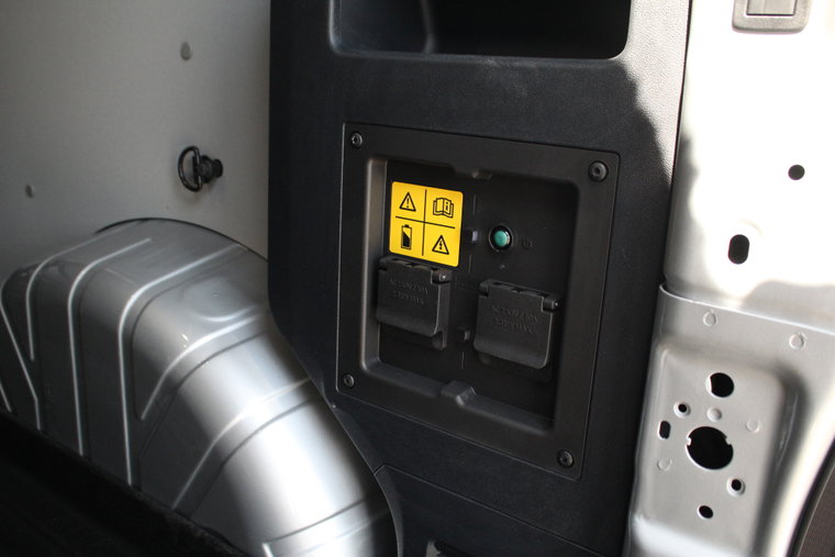 Vehicle Image 11
