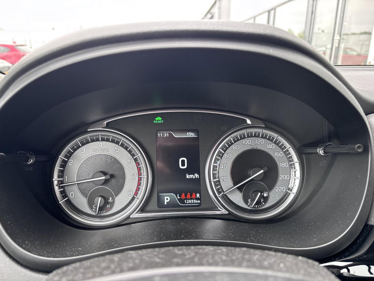 Vehicle Image 16
