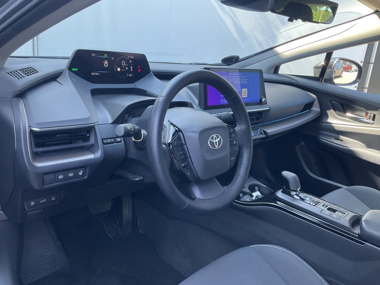 Vehicle Image 40
