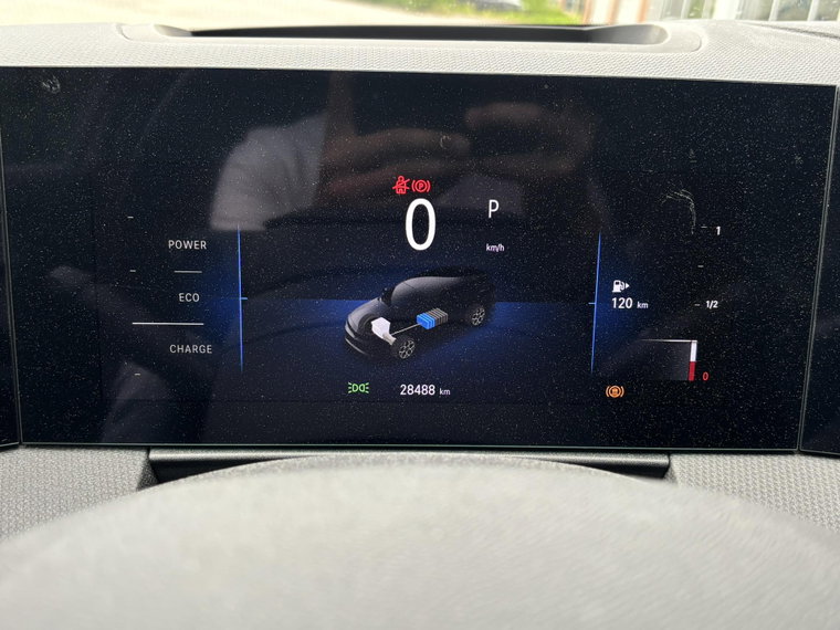 Vehicle Image 23