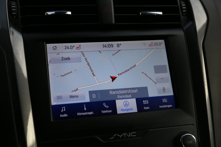 Vehicle Image 7